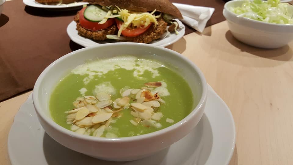 23561692_2154594704566044_6881181803194962872_n